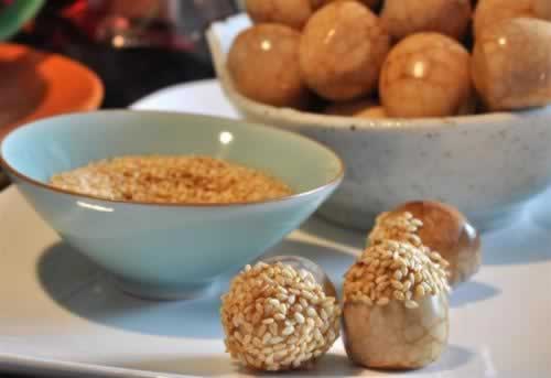 芝麻鹌鹑茶叶蛋的做法