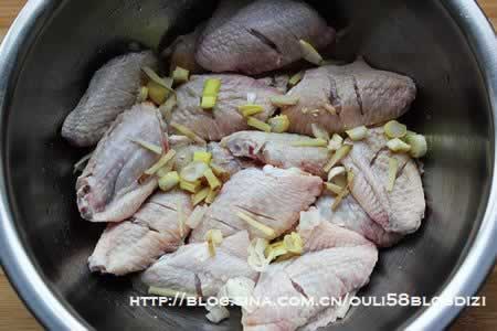 麻辣香锅鸡翅的做法