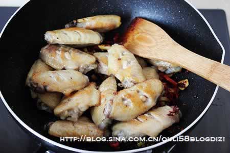 麻辣香锅鸡翅的做法