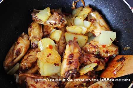 麻辣香锅鸡翅的做法