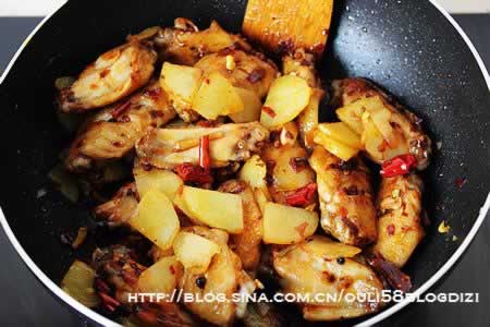 麻辣香锅鸡翅的做法