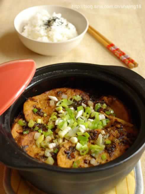 雪菜素鸡煲的做法