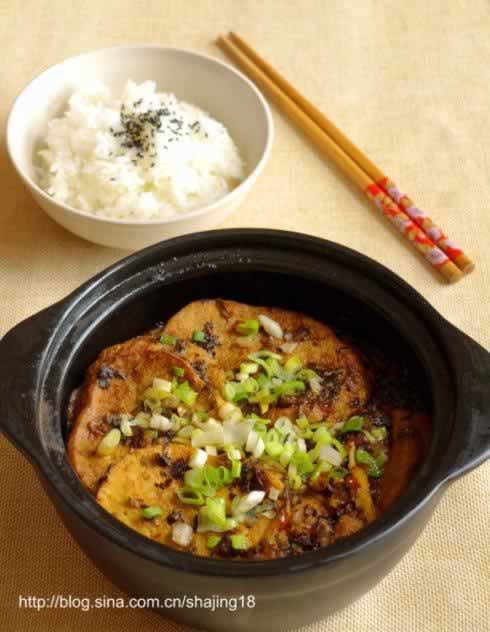 雪菜素鸡煲的做法