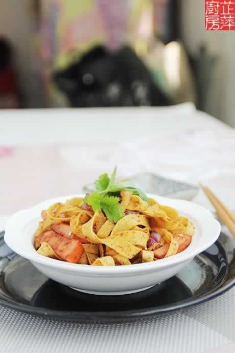 ��Ȼ����Ƥ������