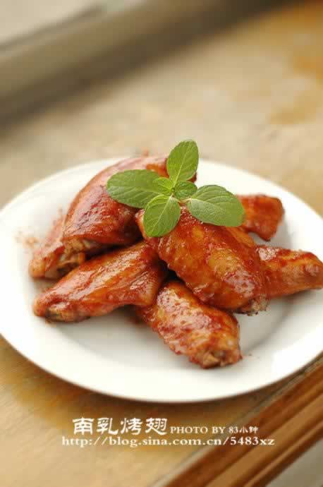 南乳烤翅的做法