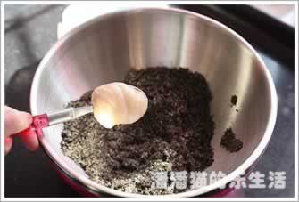 豆腐黑芝麻汤圆的做法