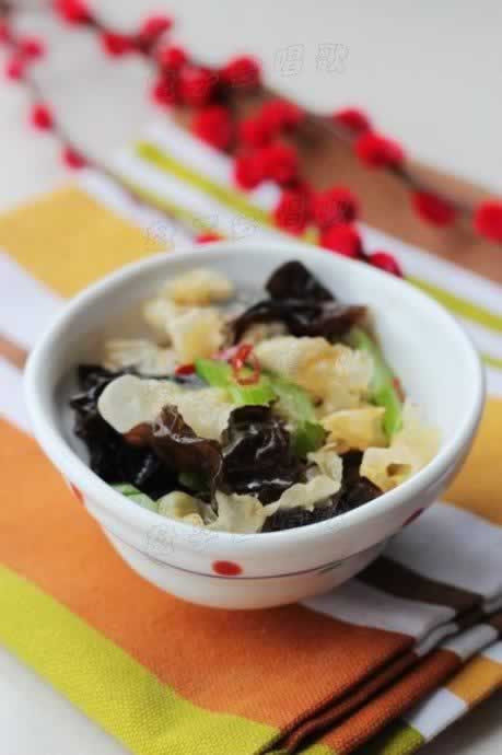 ����ڰ�ľ��������