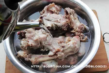 ��Ƿ�˿��������