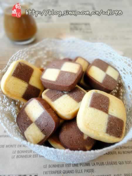 双色格子小饼干的做法