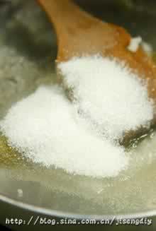 自制银杏贡糖的做法