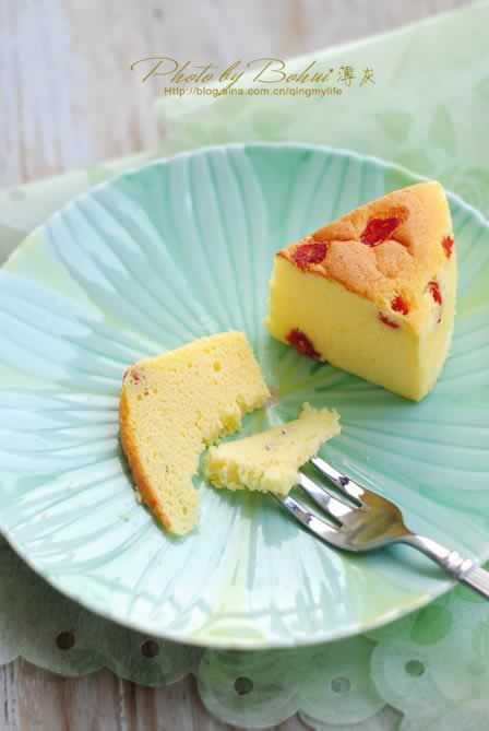 圣女果轻乳酪蛋糕的做法