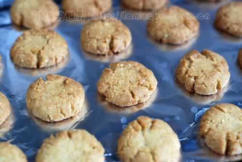 自制花生酥的做法