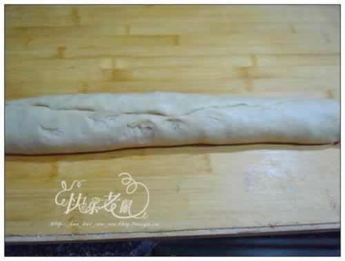 薏仁肉松面包的做法