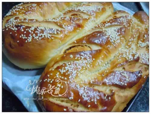 薏仁肉松面包的做法