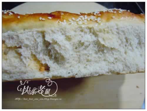 薏仁肉松面包的做法