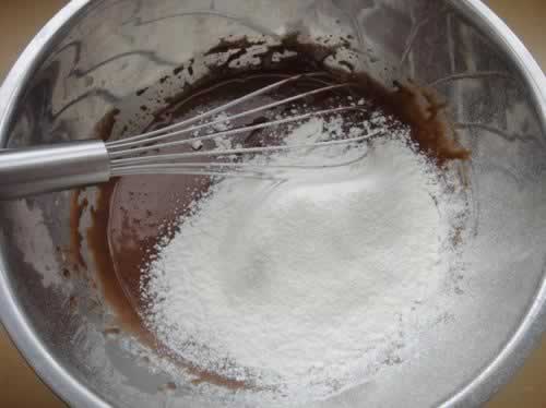 可可蛋糕卷的做法