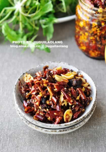 花生牛肉辣椒碎的做法