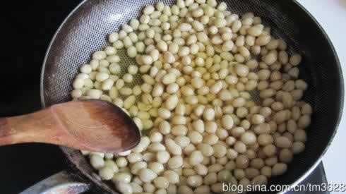 麻辣花生的做法