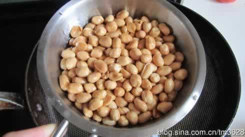 麻辣花生的做法