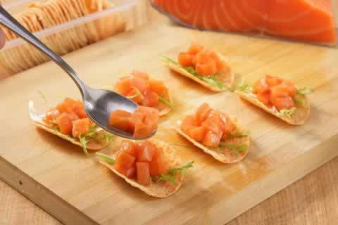 挪威三文鱼冷菜盘的做法