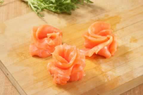 挪威三文鱼冷菜盘的做法