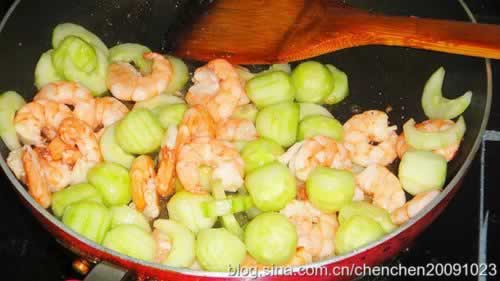 明珠虾球的做法