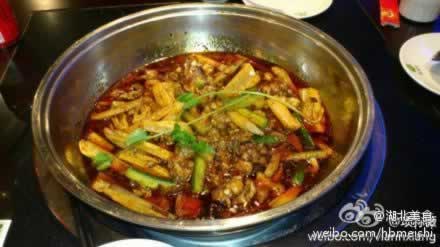 ������Ȫ֮�ñس� ���۳��޸е�ţ�ܹ�