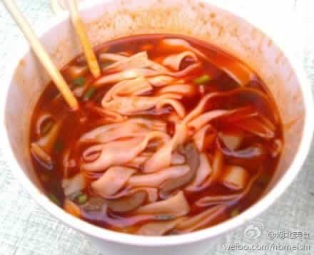 ţ���ڸ��ۻ�����ζ �����пڱ��������ϵ�