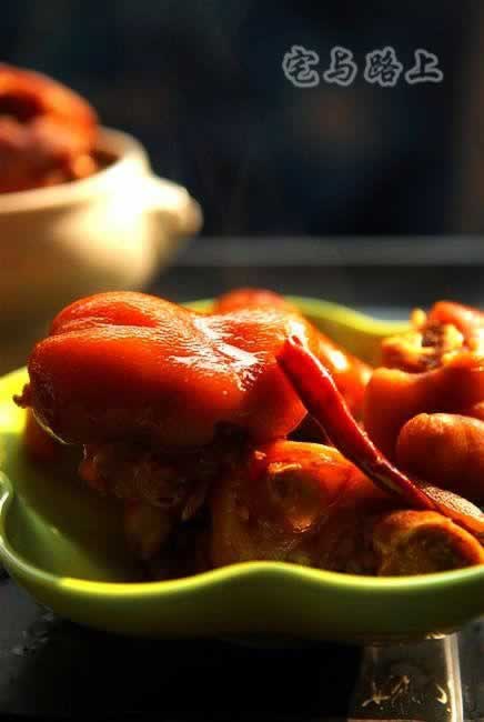 ������±֭������