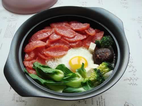 腊味煲仔饭的做法