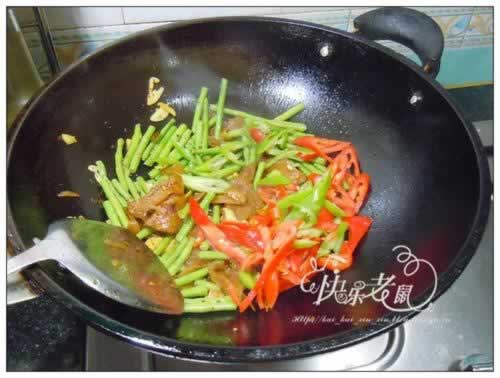 牛肉炒豆角的做法