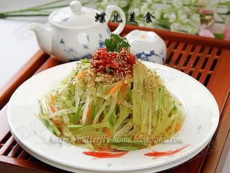 甜辣爽脆莴笋丝的做法