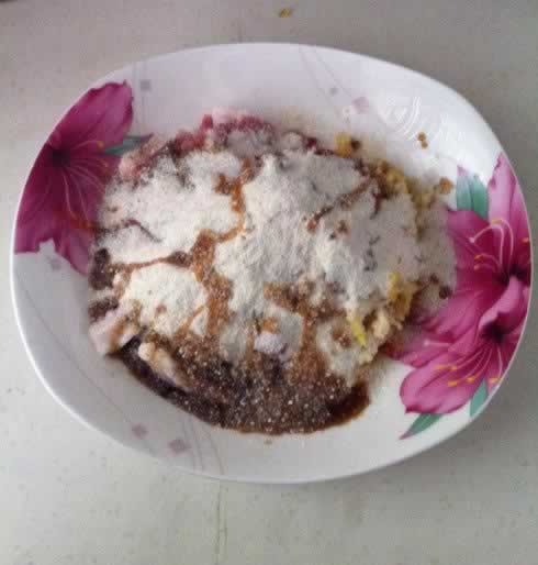 圆笼芋头蒸肉的做法