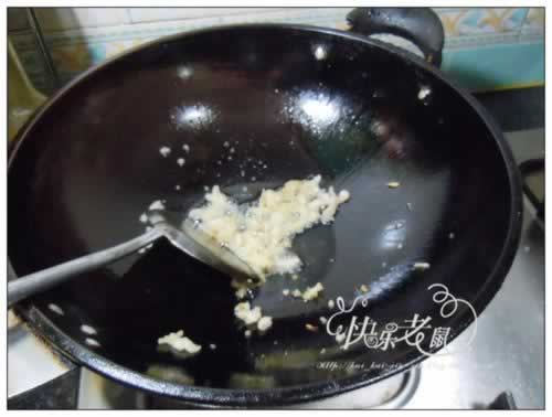 剁椒炒肉皮的做法