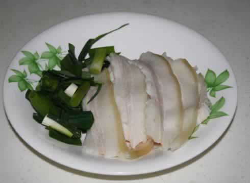 青蒜芽菜回锅肉的做法