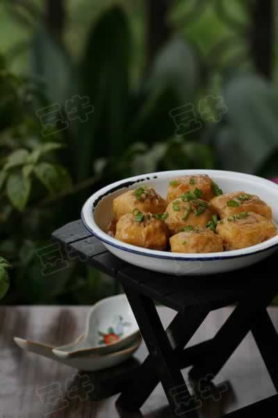 �𶹸�������