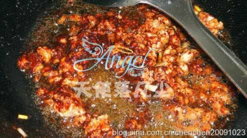 熊猫香菇炸酱面的做法