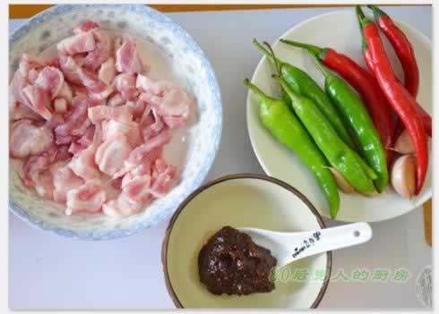 家庭版小炒肉的做法