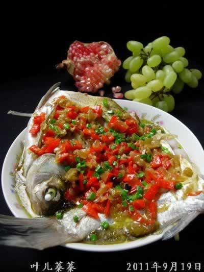剁椒蒸鳊鱼的做法
