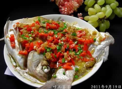 剁椒蒸鳊鱼的做法