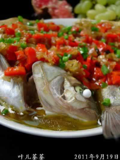 剁椒蒸鳊鱼的做法