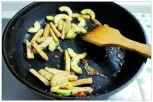 ��Ȼ��������«���ɵ�����