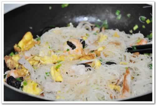 ʲ�����۵�����