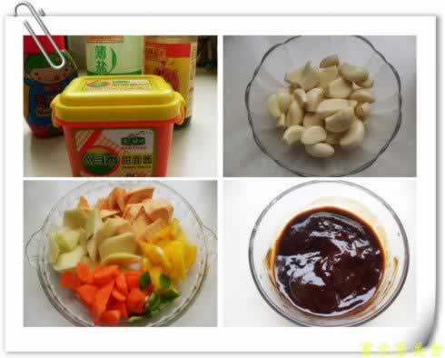 三汁焖鸡翅锅的做法