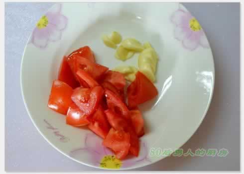 美味西红柿烧茄子的做法