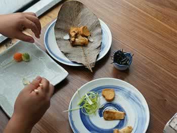 ���׶�����Ҷ�յ�����