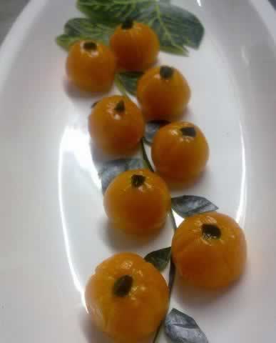 ���ӣ��Цӭ�� �Ա�����ܱߵ���ʳ