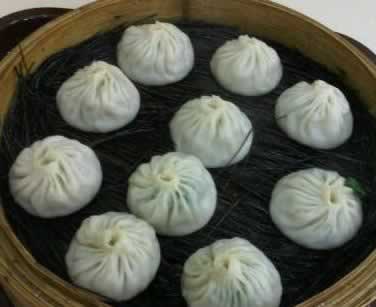 �人����߹���һ����Ե��Ǽ�������Թ�ð��