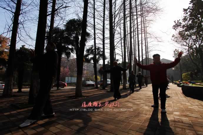 ����ӣ���人��&middot;С��