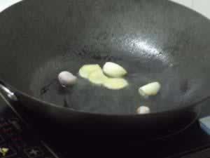 口蘑炒鸡的做法